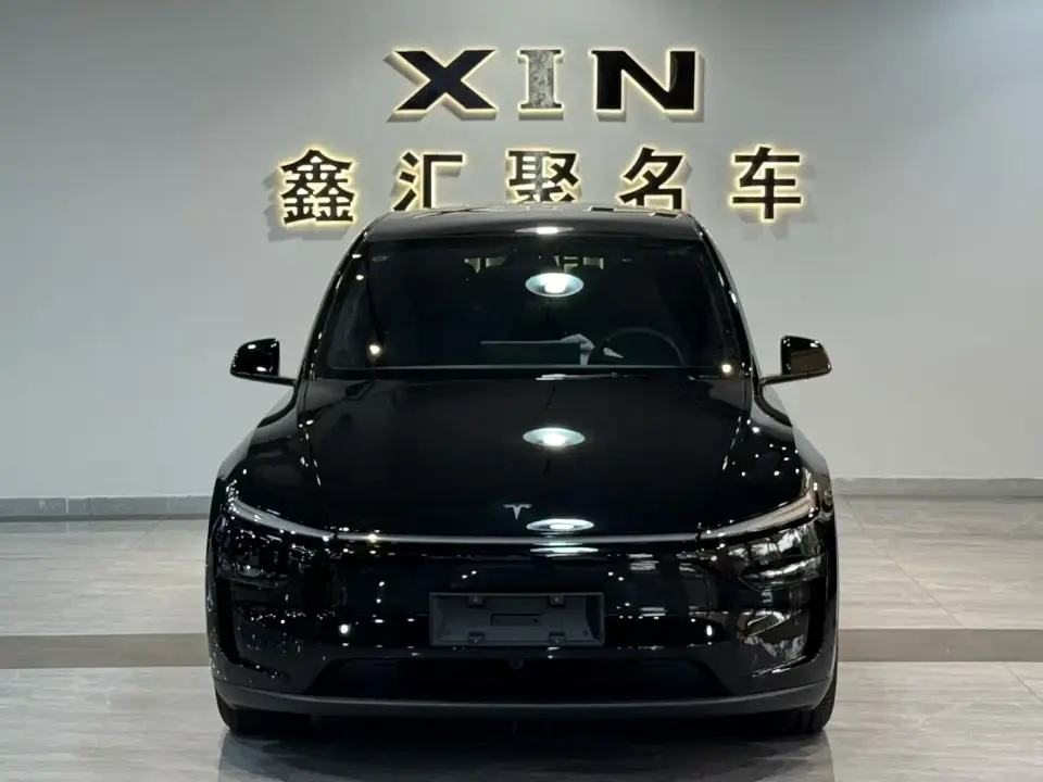 Tesla Model Y L Facelift Long Range AWD 2026