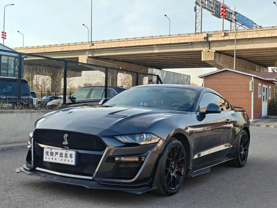 Ford Mustang 2.3L EcoBoost 2019