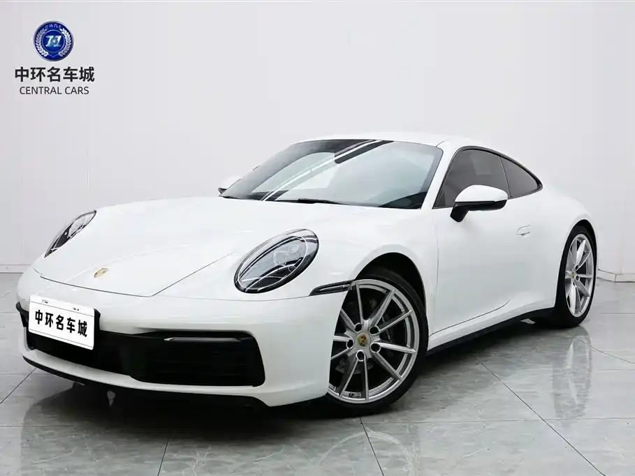 Porsche 911 Carrera 3.0T 2021