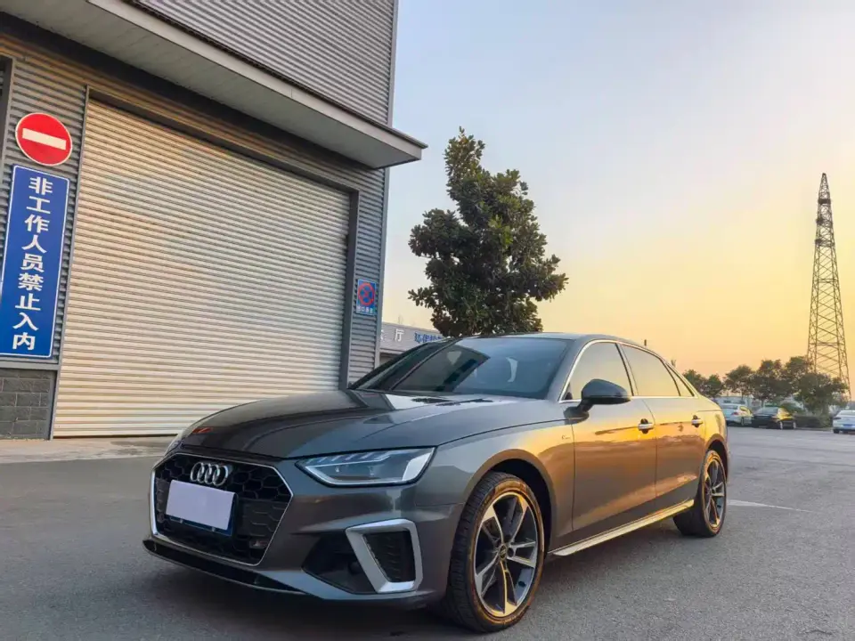 Audi A4L 40 TFSI Fashion Dynamic 2023
