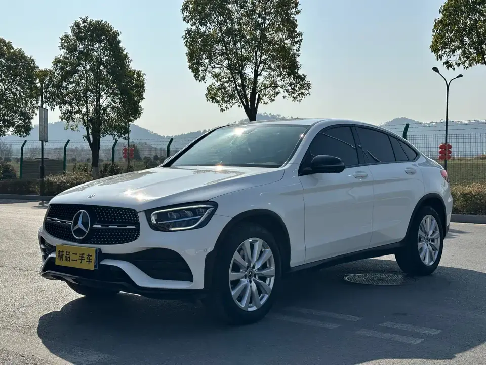 Mercedes-Benz GLC Coupe GLC 260 4MATIC Coupe SUV 2021