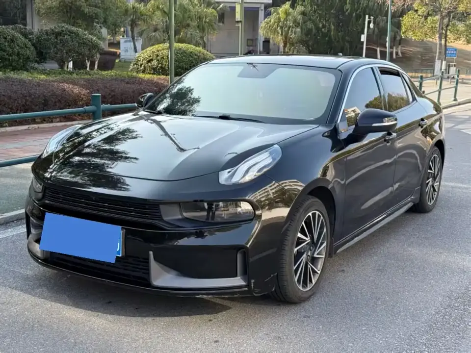 Lynk & Co 03 1.5TD DCT Jin Plus 2020