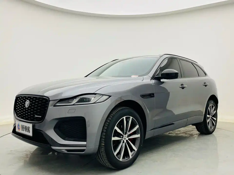 Jaguar F-PACE P250 R-Dynamic SE 2024