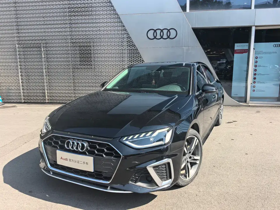 Audi A4L 40 TFSI Luxury Dynamic 2020