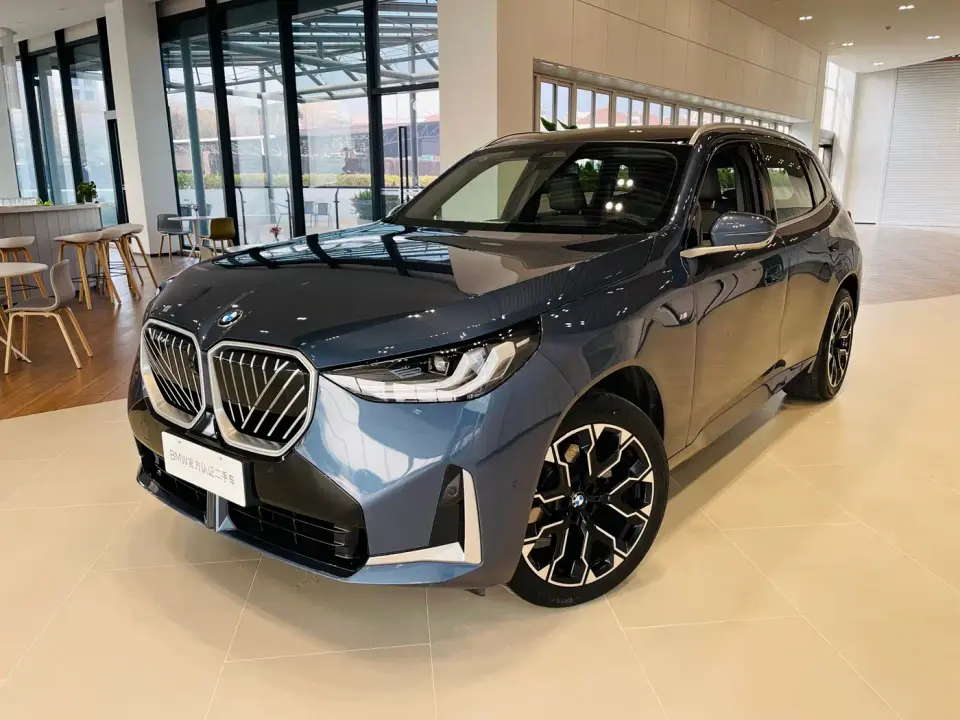 BMW X3 xDrive30L Leading M Sport Package 2025