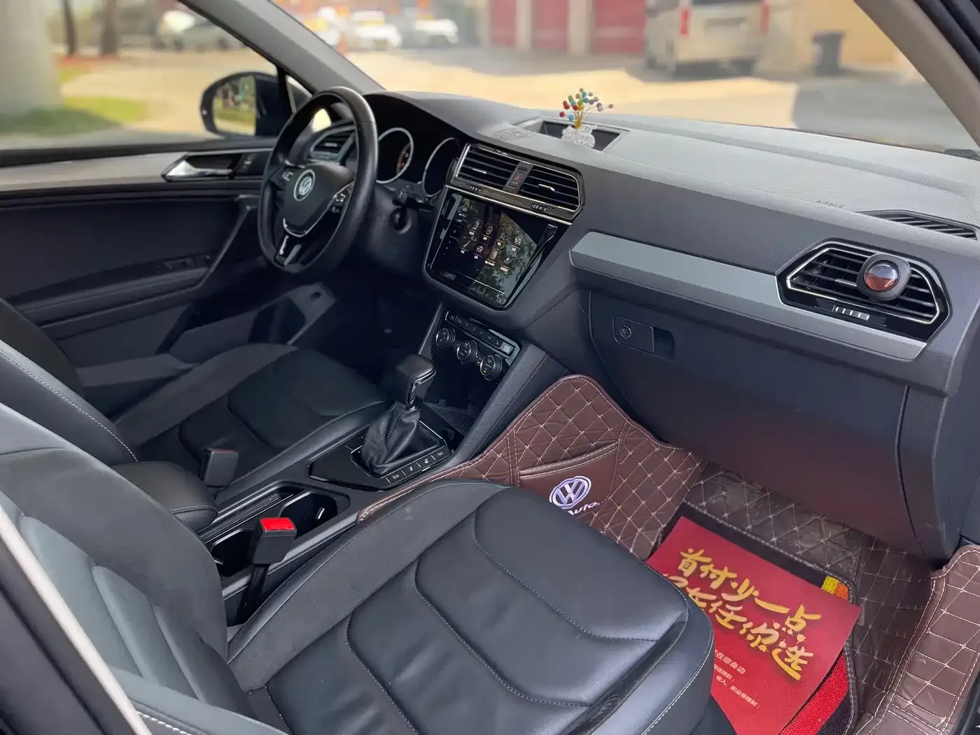 Volkswagen Tiguan L Facelift 330TSI Auto 2WD Smart Luxury China VI 2020 — фото 21