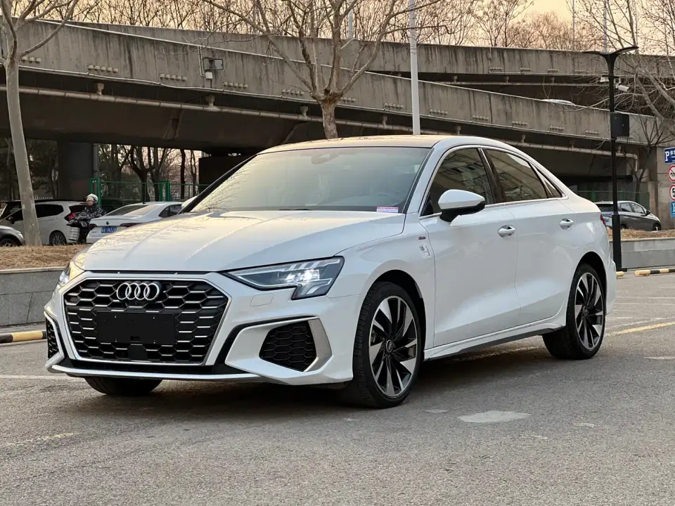 Audi A3 Model A3L Limousine 35 TFSI Fashion Sport 2024