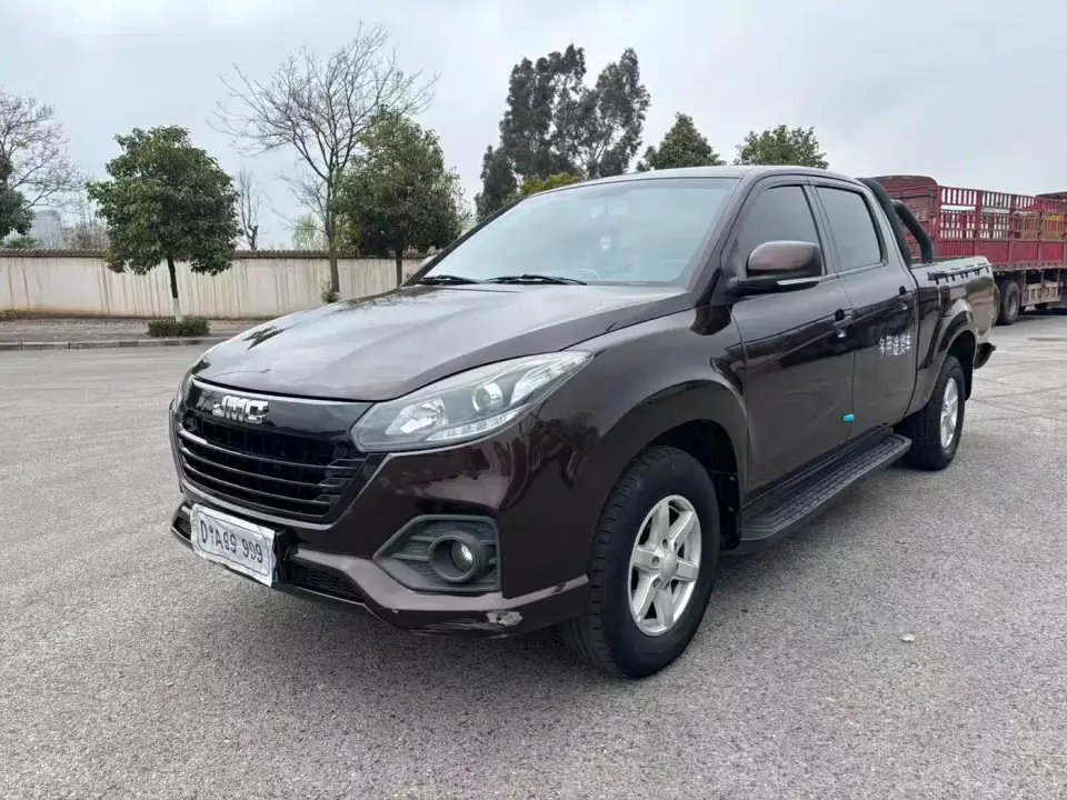 Jiangling Baodian 2.5T Diesel 2WD Comfort Edition Flatbed Long Wheelbase JX4D25A6L 2022