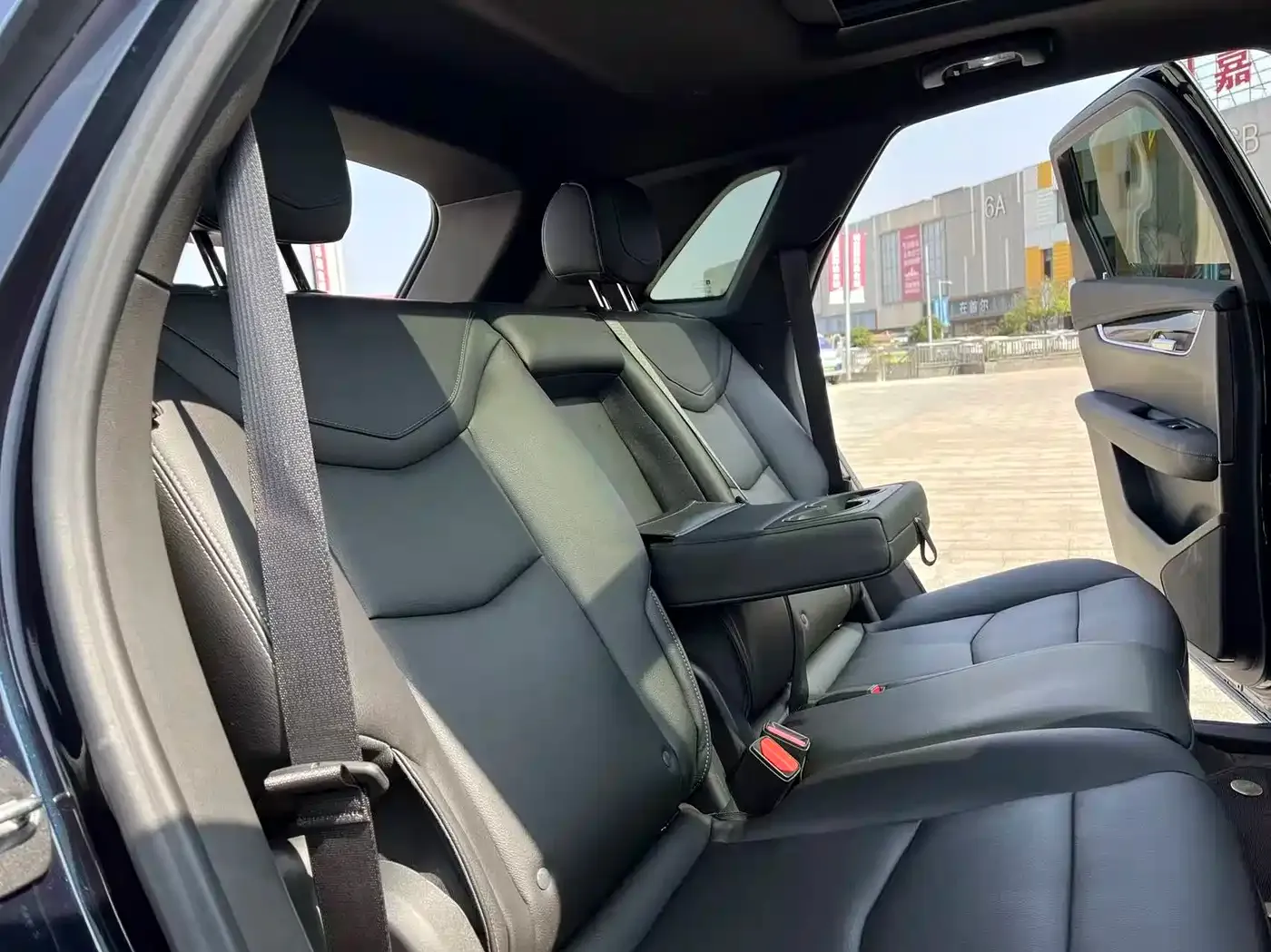 Cadillac XT5 Facelift 28T Luxury Model 2020 — фото 24