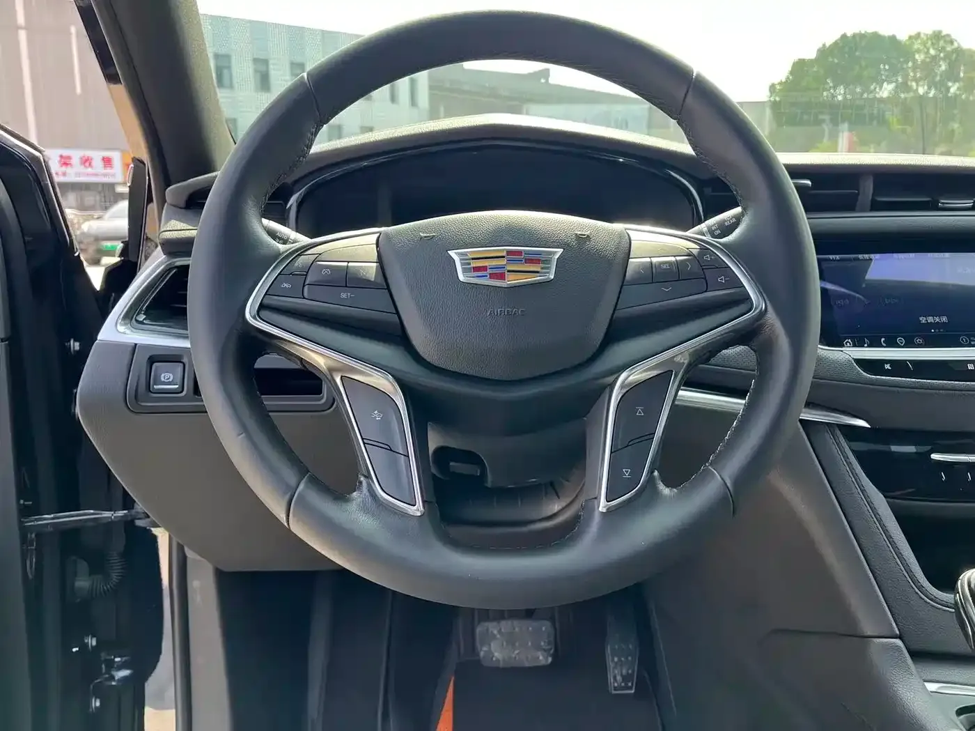 Cadillac XT5 Facelift 28T Luxury Model 2020 — фото 36
