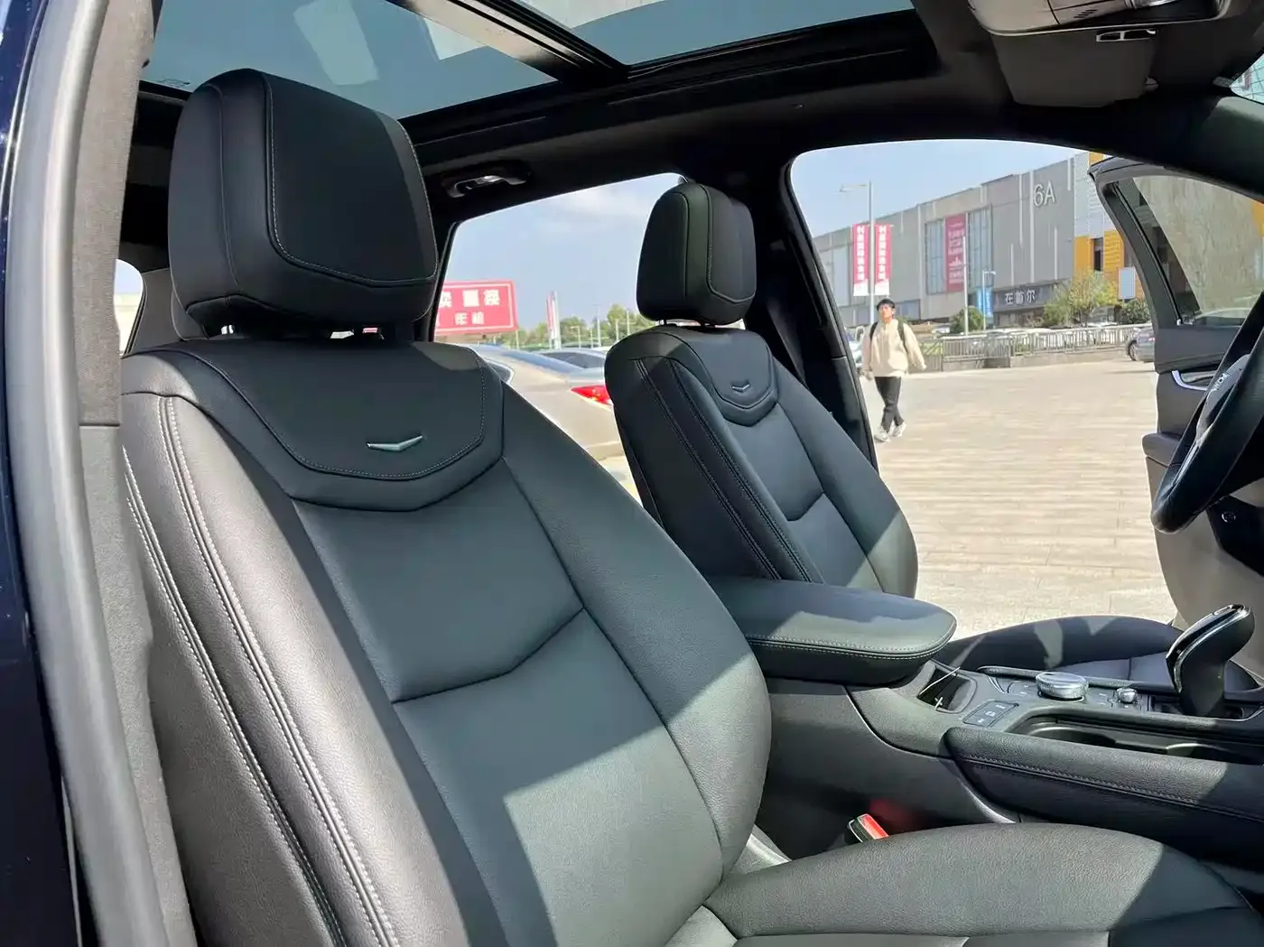 Cadillac XT5 Facelift 28T Luxury Model 2020 — фото 32