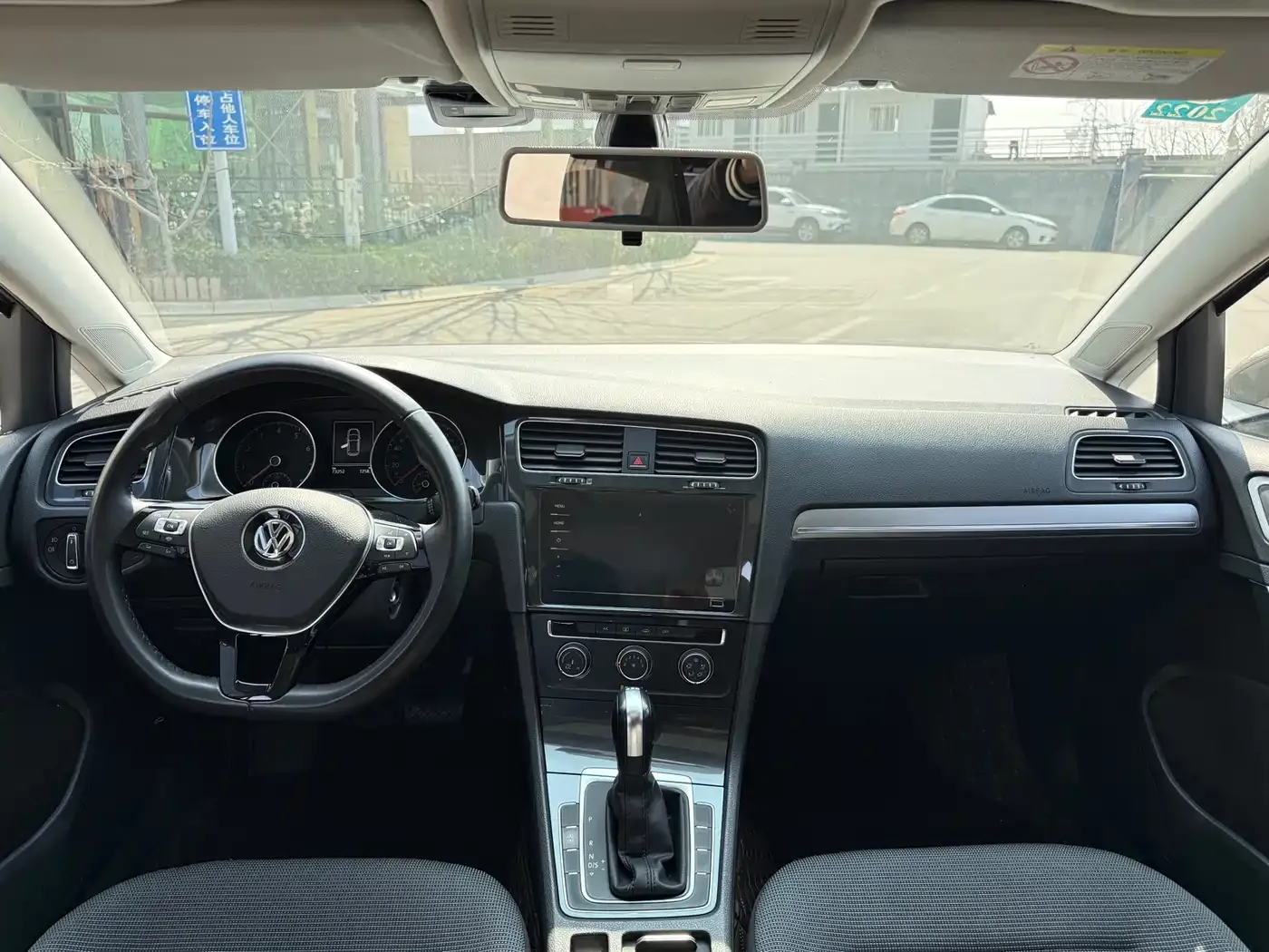 Volkswagen Golf 280TSI DSG Comfort 2020 — фото 6
