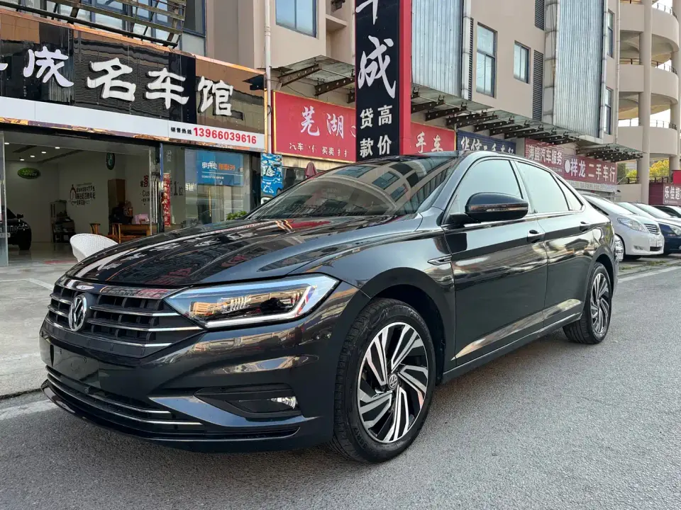 Volkswagen Sagitar 280TSI DSG Surpassing Edition 2021