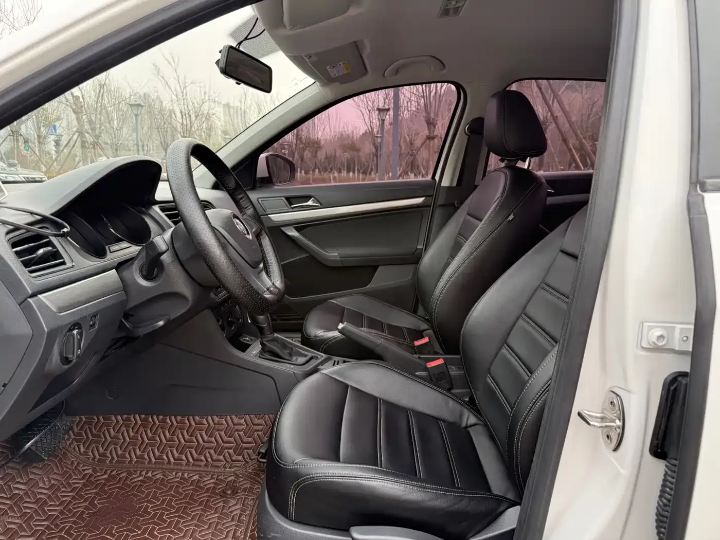 Volkswagen Lavida Lavida Start 1.5L Auto Trend (China VI) 2020 — фото 8