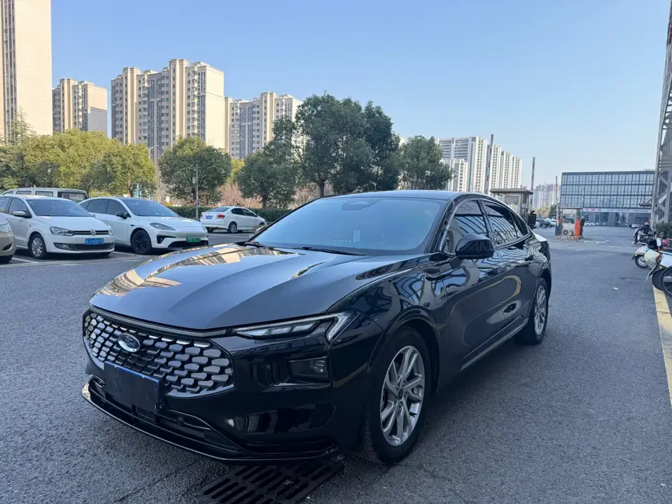 Ford Mondeo EcoBoost 245 Luxury 2023