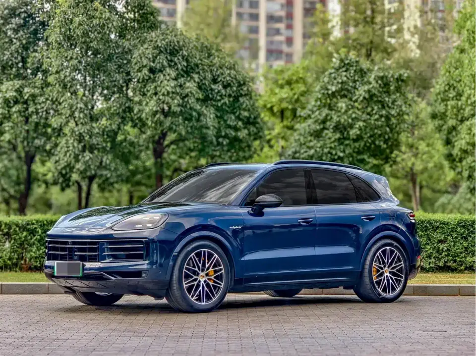 Porsche Cayenne New Energy Cayenne E-Hybrid 2.0T 2024