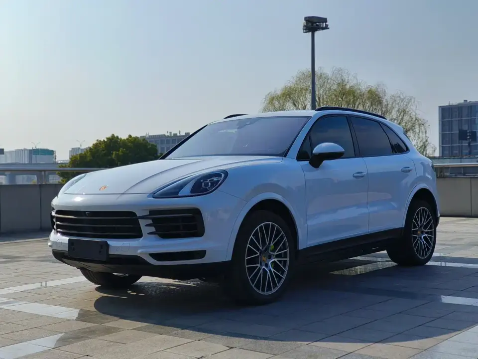 Porsche Cayenne Cayenne 3.0T Platinum Edition 2023