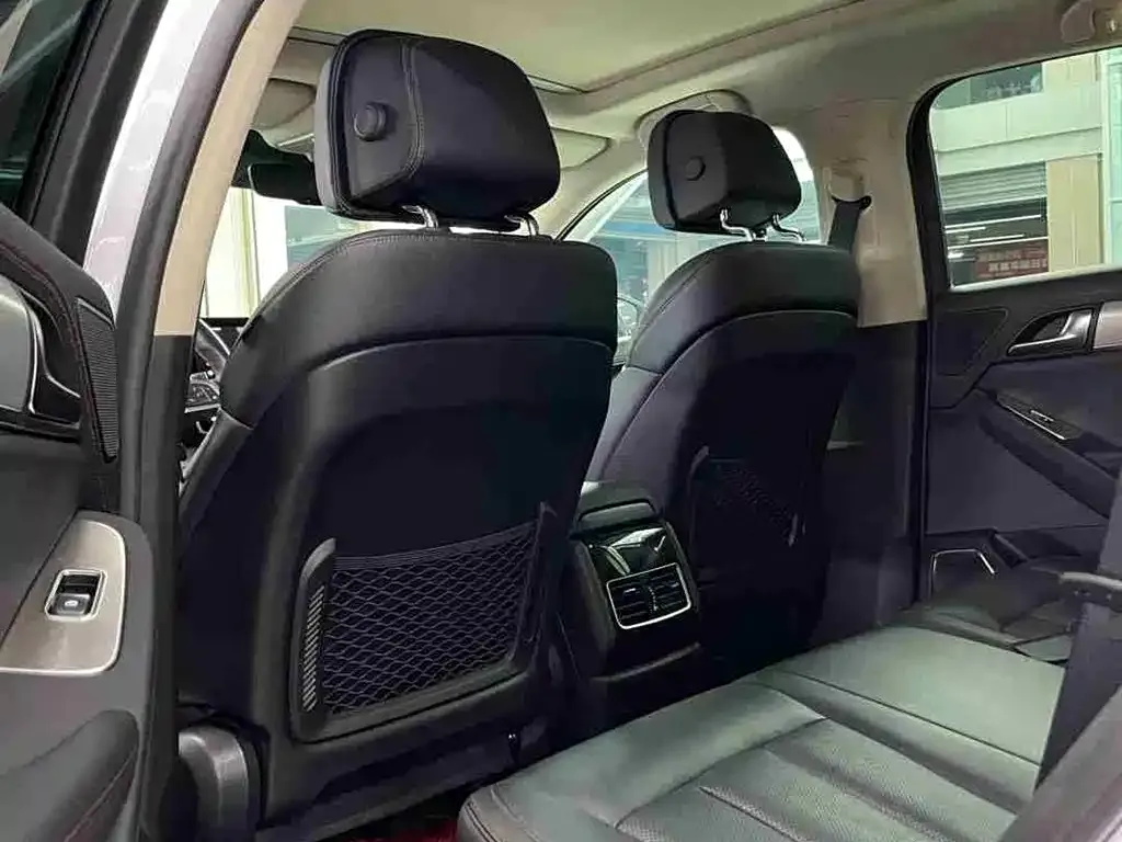 BYD Tang New Energy EV600D 4WD Smart Connected Creation Leader Type 2019 — фото 7