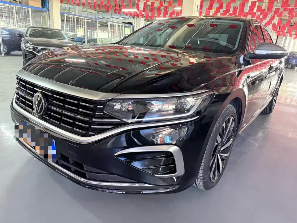 Volkswagen Passat 330TSI Elite Edition 2023