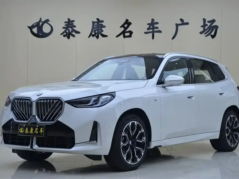 BMW X3 xDrive30L Premium Model M Sport Black Package 2025