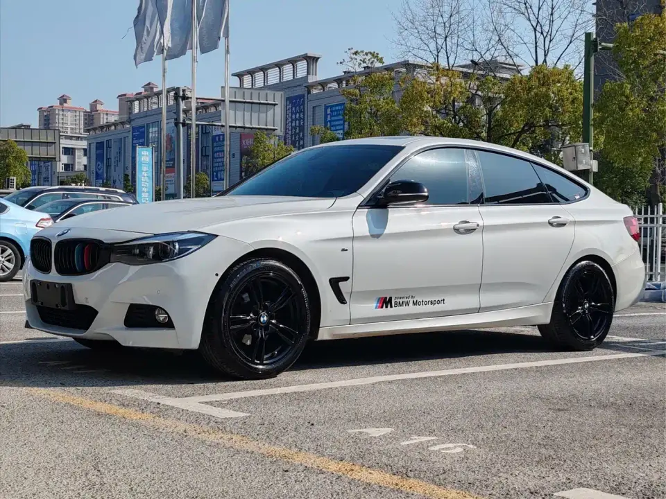 BMW 3 Series GT 320i M Sport Black Night Edition 2019