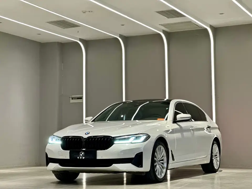 BMW 5 Series Facelift 530Li Premium Luxury Package 2021