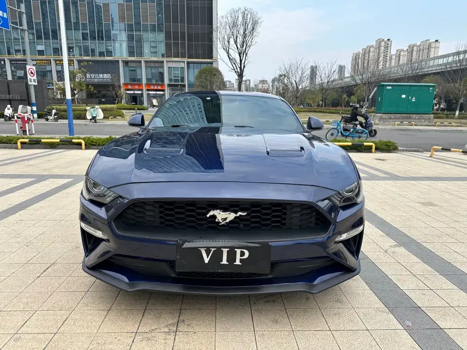 Ford Mustang 2.3L EcoBoost 2019