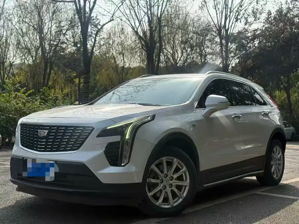 Cadillac XT4 28T FWD Luxury Edition 2021