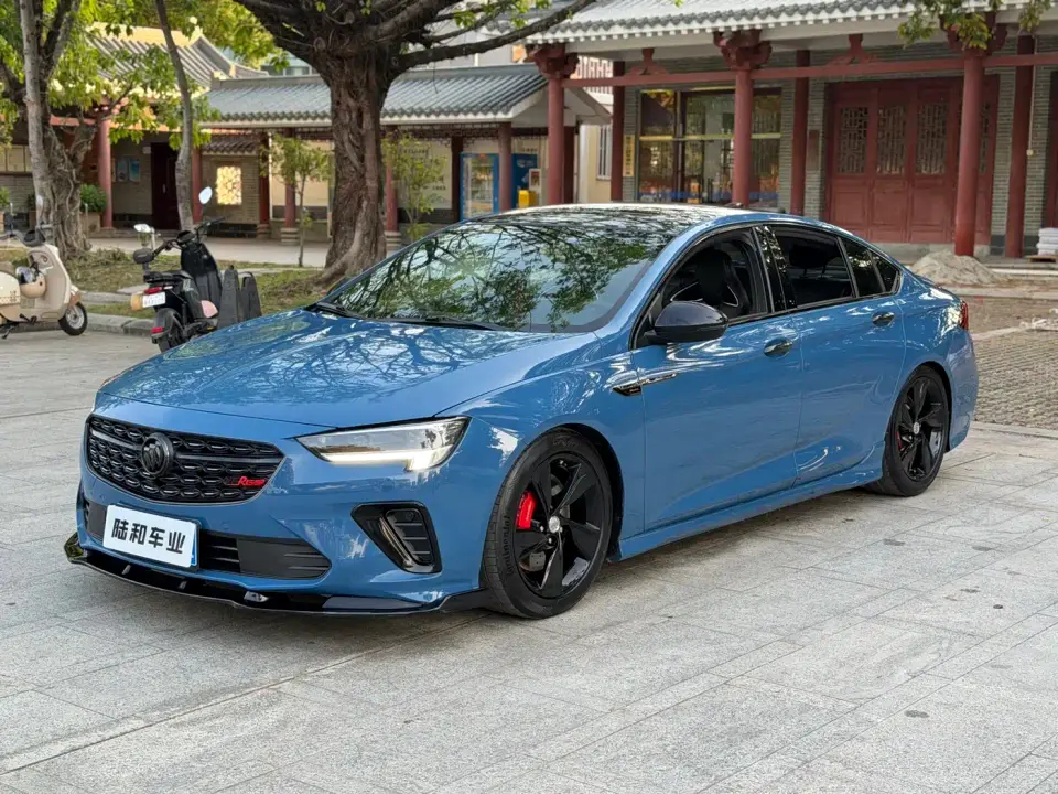 Buick Regal GS 28T Premium 2021