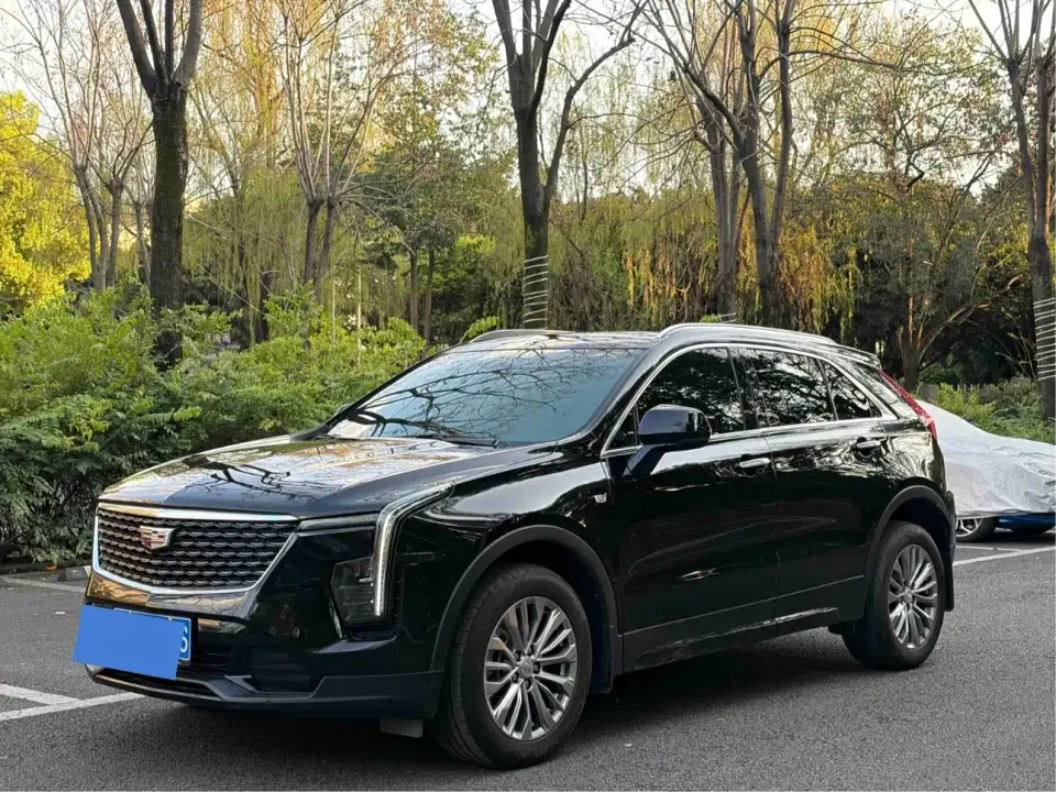 Cadillac XT4 28T 2WD Luxury 2024