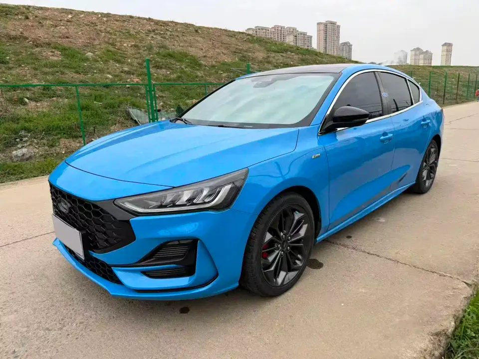 Ford Focus Sedan EcoBoost 180 Automatic ST Line 2022