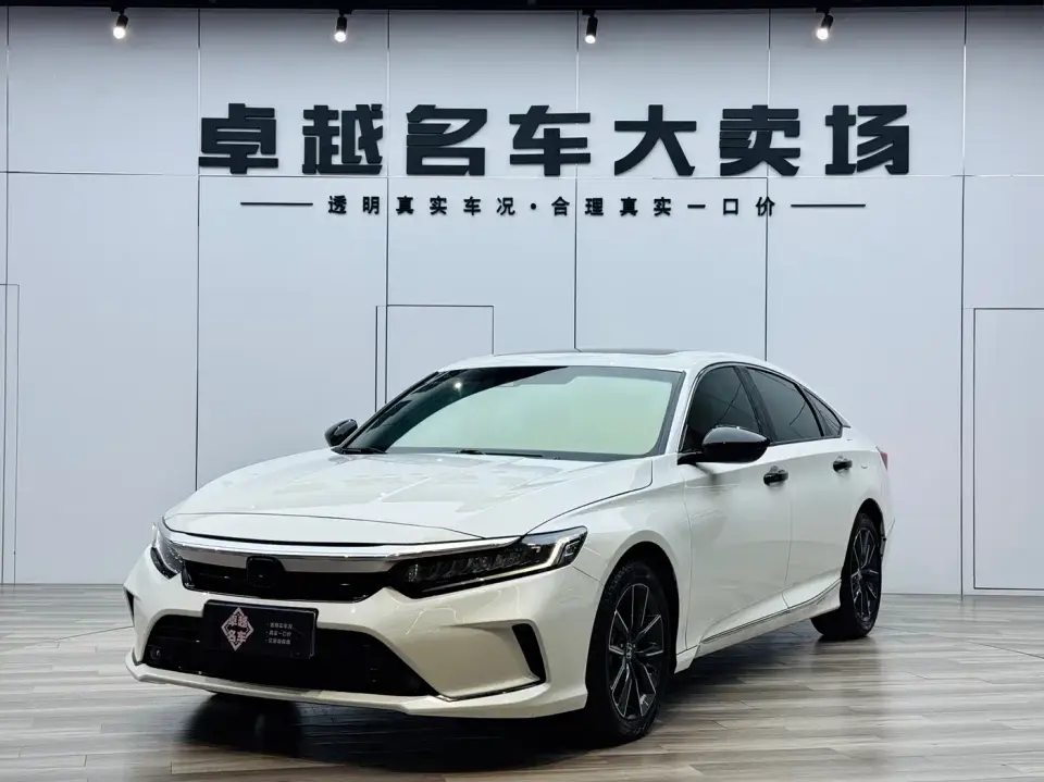 Honda Inspire 260TURBO Deluxe Edition 2023