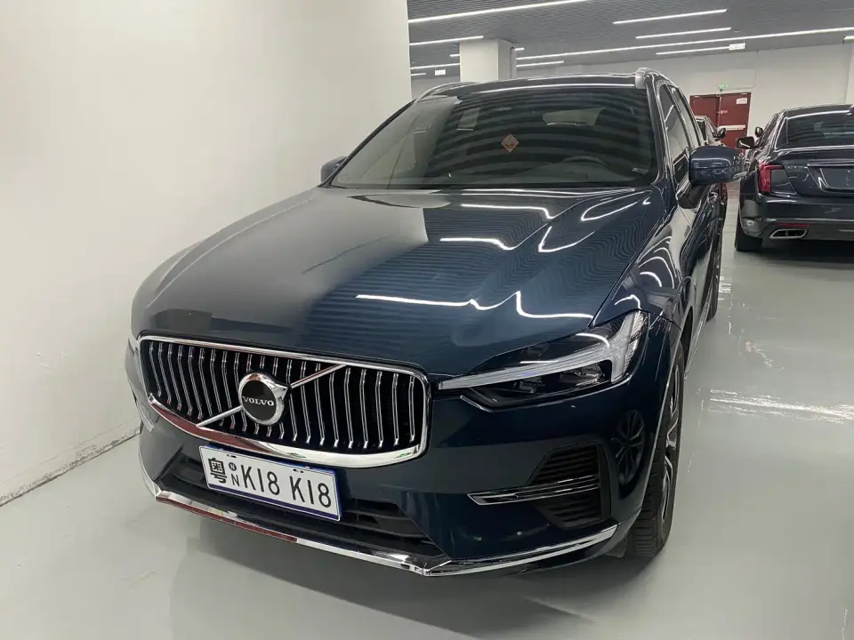 Volvo XC60 B5 AWD Smart Elite Luxury 2024