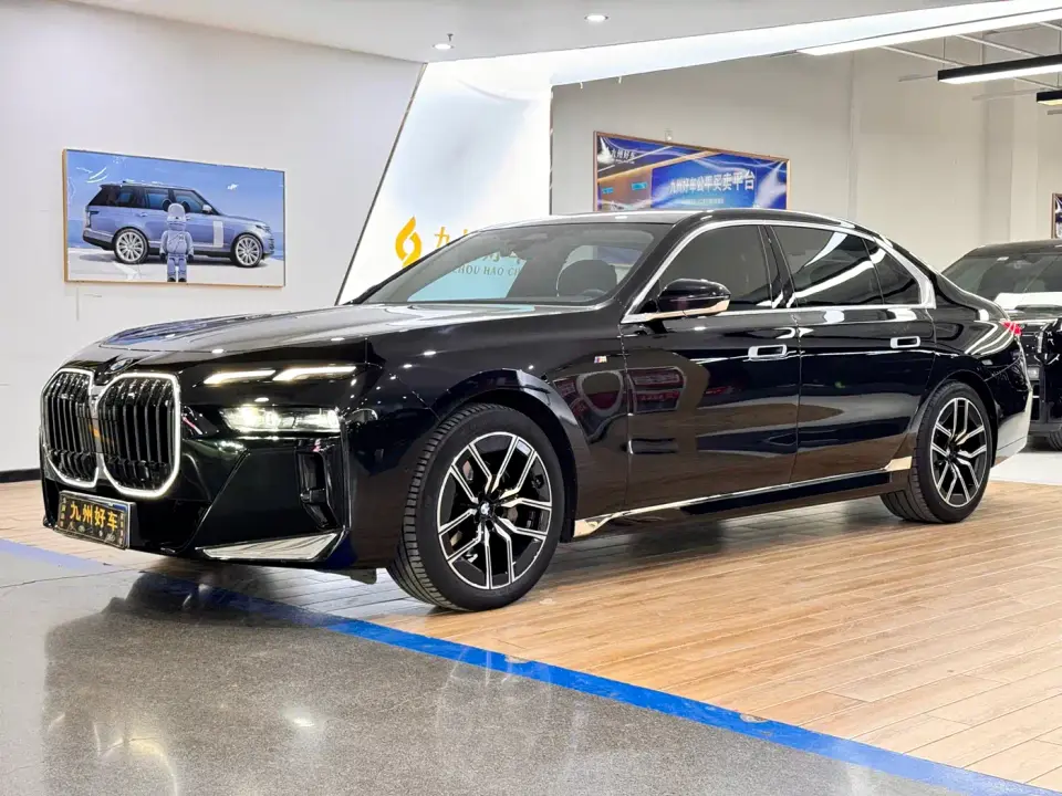 BMW 7 Series Model 735Li M Sport Package 2024