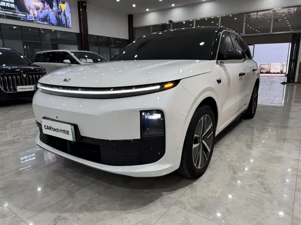 Li Auto L6 Pro Smart Renewal Edition 2024