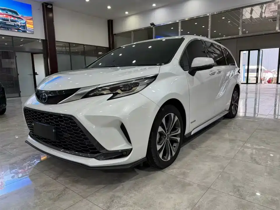 Toyota Granvia 2.5L Hybrid Prestige PLUS Edition 2024