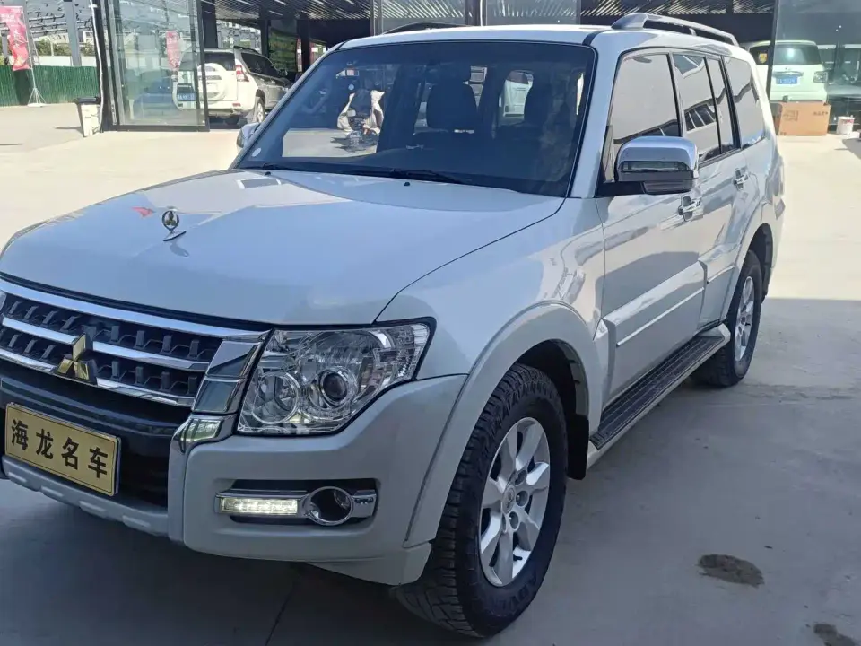 Mitsubishi Pajero (Import) 3.0L Automatic Standard Edition 2020