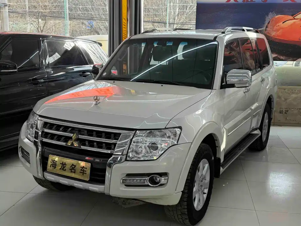 Mitsubishi Pajero (Import) 3.0L Automatic Standard Edition 2020