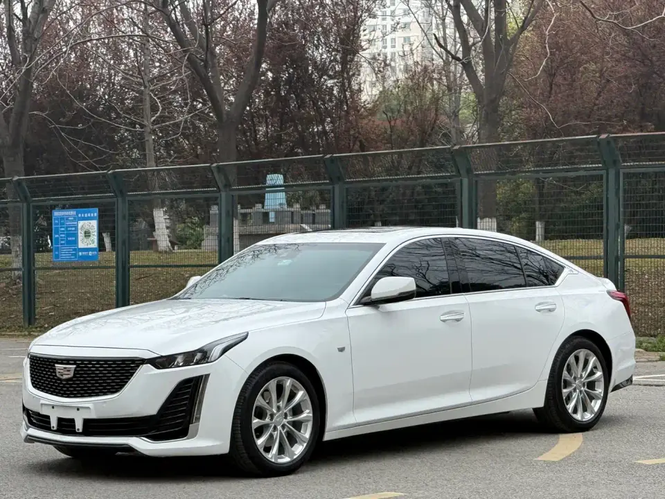Cadillac CT5 28T Luxury (Standard) 2022