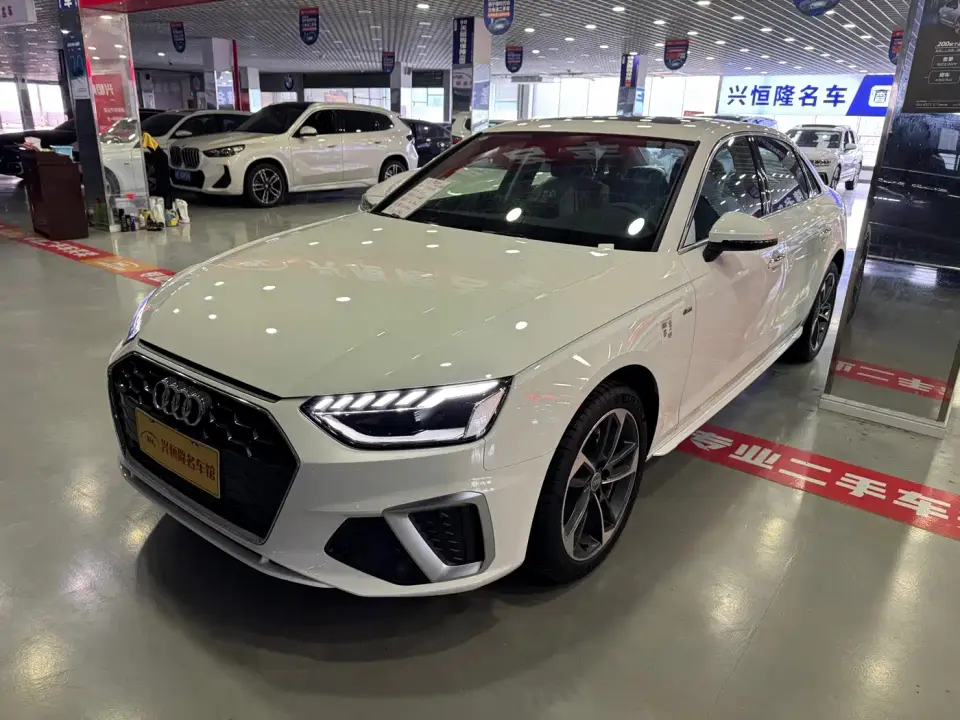 Audi A4L 40 TFSI Fashion Dynamic 2023