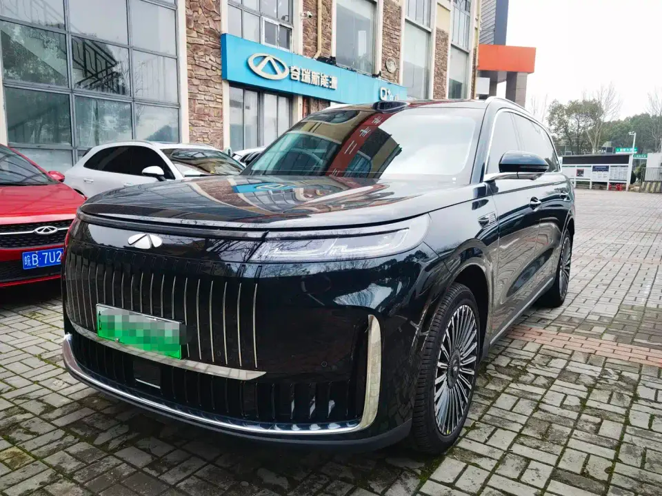 Chery Fengyun Fengyun T11 Base Model 2025