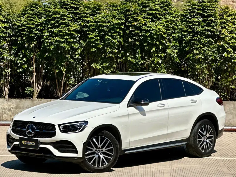 Mercedes-Benz GLC Coupe GLC 300 4MATIC Coupe SUV 2021