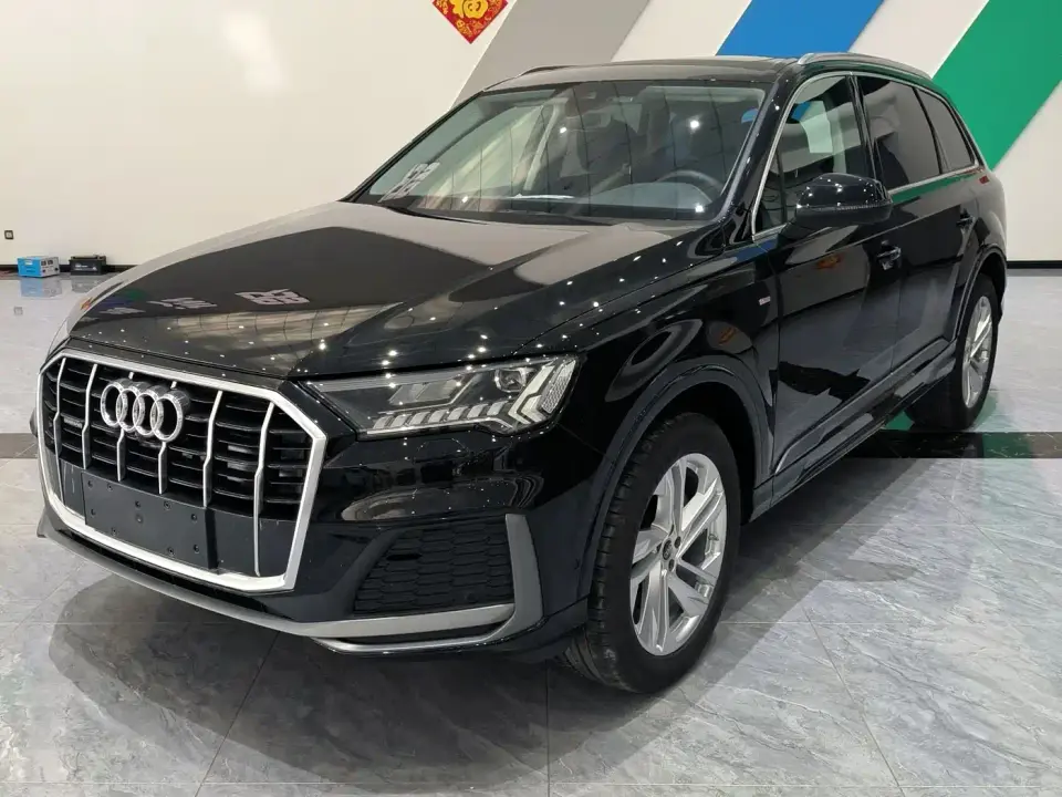 Audi Q7 45 TFSI quattro S line Sport 2024