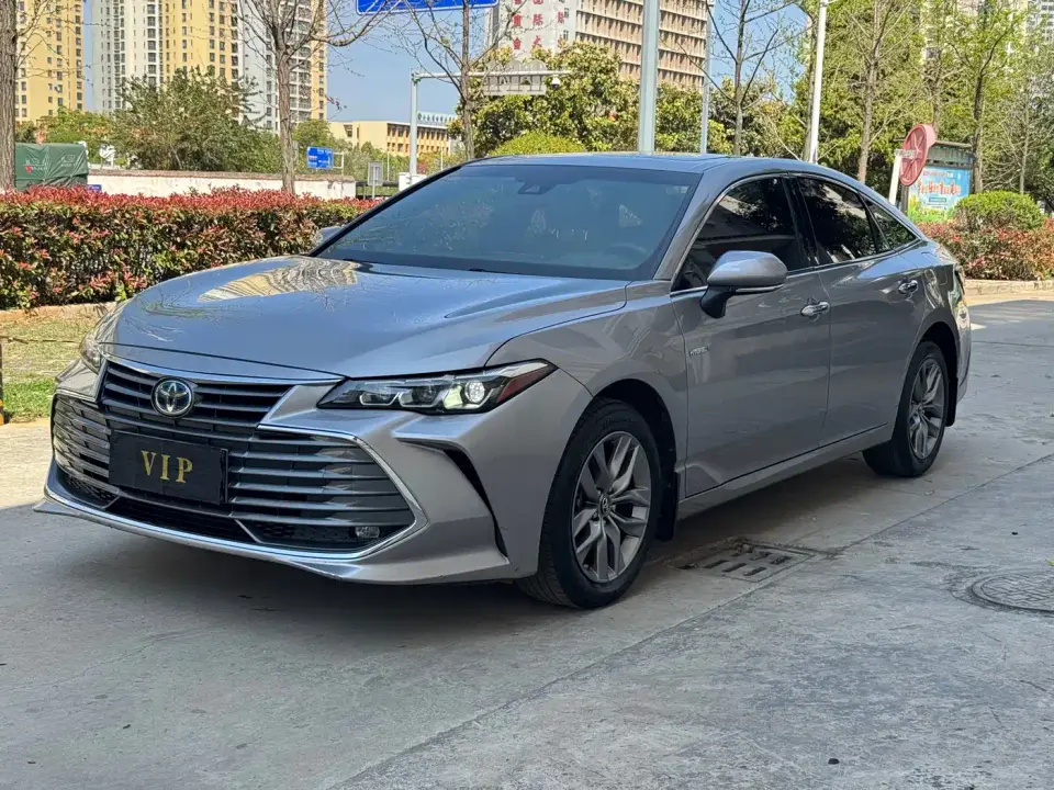 Toyota Avalon Hybrid 2.5L Luxury Edition China VI 2022