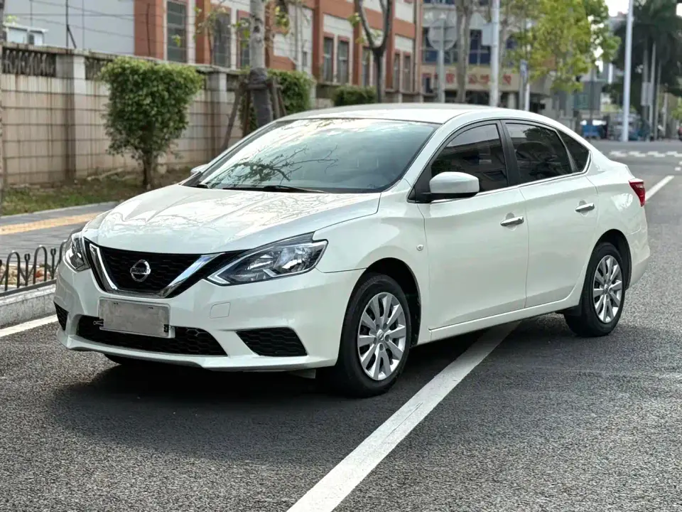 Nissan Sylphy Classic 1.6XE CVT Comfort Edition 2022