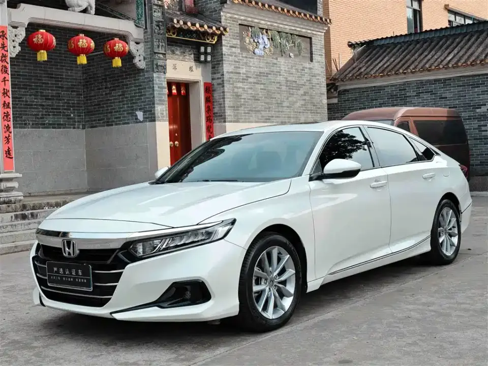 Honda Accord 260TURBO Luxury Edition 2023