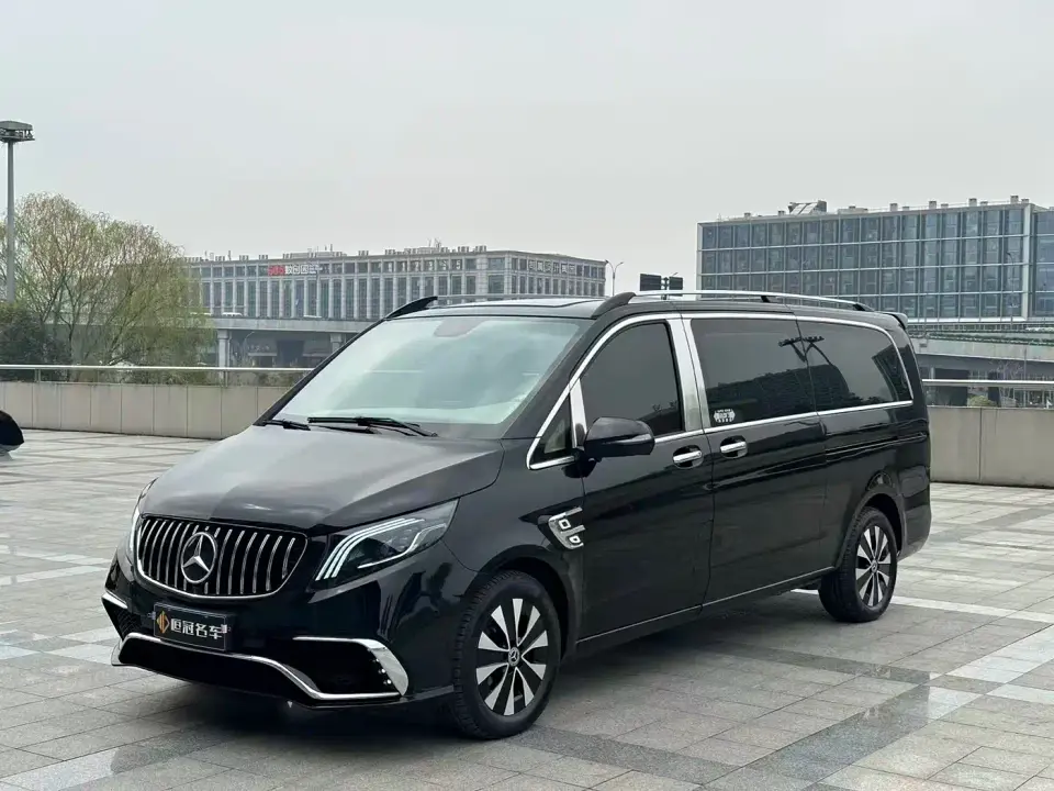 Mercedes-Benz Vito 2.0T Business Edition 7-seater 2023