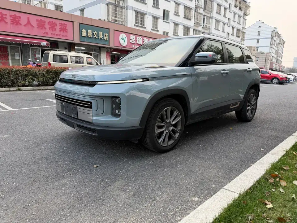 Geely ICON Model 1.5TD i7 BSG 2020