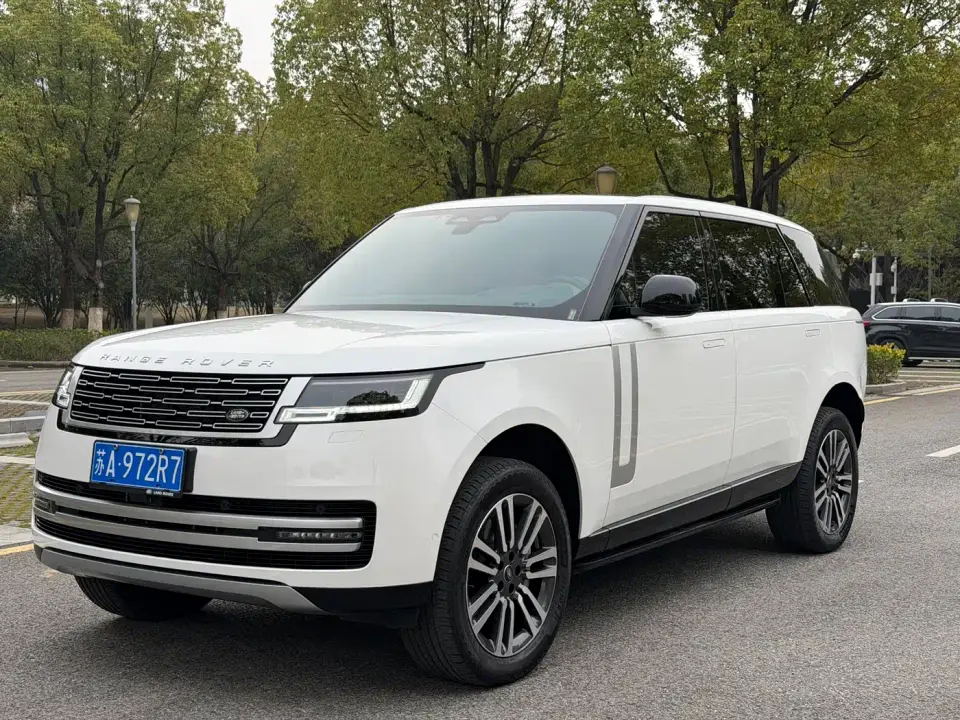 Land Rover Range Rover 3.0 L6 400PS Genesis Extended Version 2023