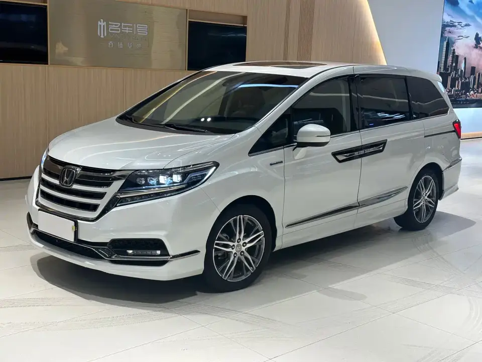 Honda Elysion 2.0L Hybrid Luxury Edition 2022